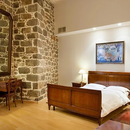 Mini-hôtel Xenon