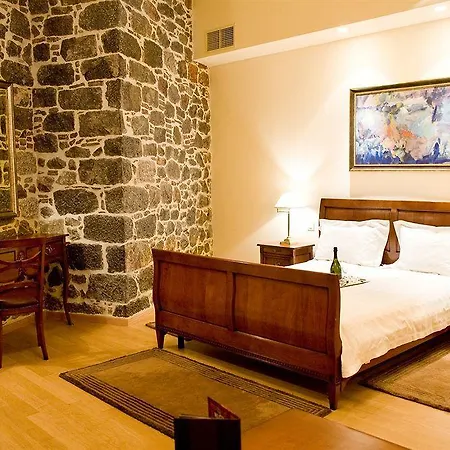 Mini-hôtel Xenon 4*