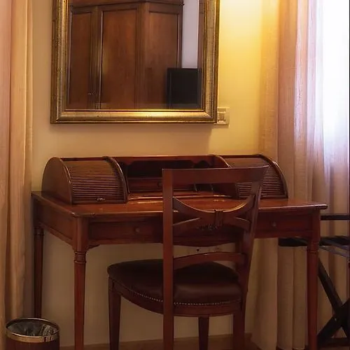 Xenon Πανδοχείο 4*